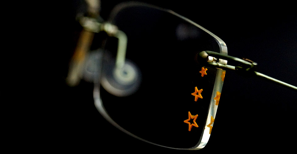 FANTAISIES ET ORIGINALITES SUR VERRE