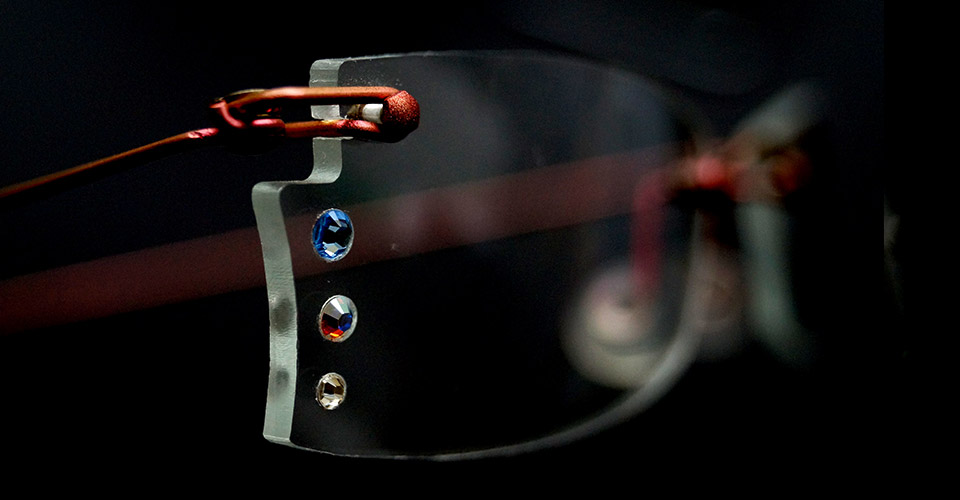 FANTAISIES ET ORIGINALITES SUR VERRE