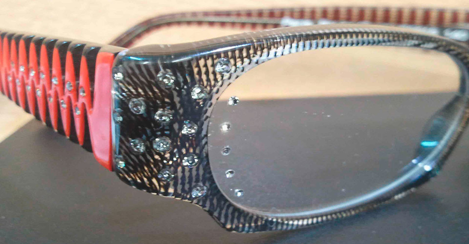 FANTAISIES ET ORIGINALITES SUR VERRE