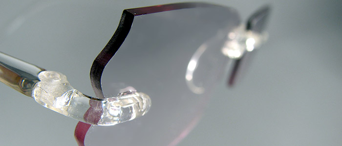 FANTAISIES ET ORIGINALITES SUR VERRE