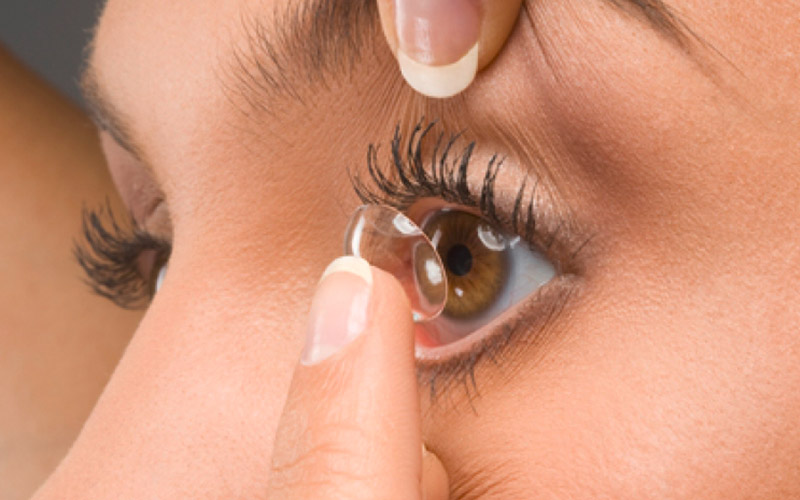 CONTACTOLOGIE ET ADAPTATION LENTILLES