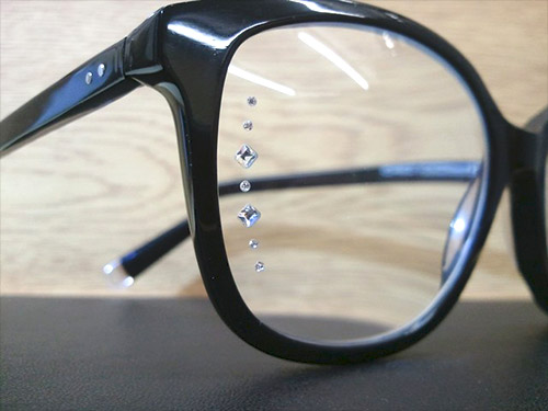 FANTAISIES ET ORIGINALITES SUR VERRE